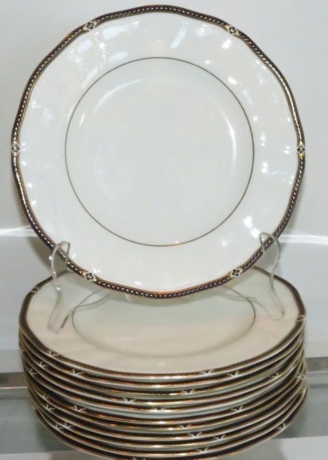Set of 10 Wedgwood Porcelain Salad Plates Royal Lapis Set of 10 Wedgwood Porcelain Salad Plates Royal Lapis