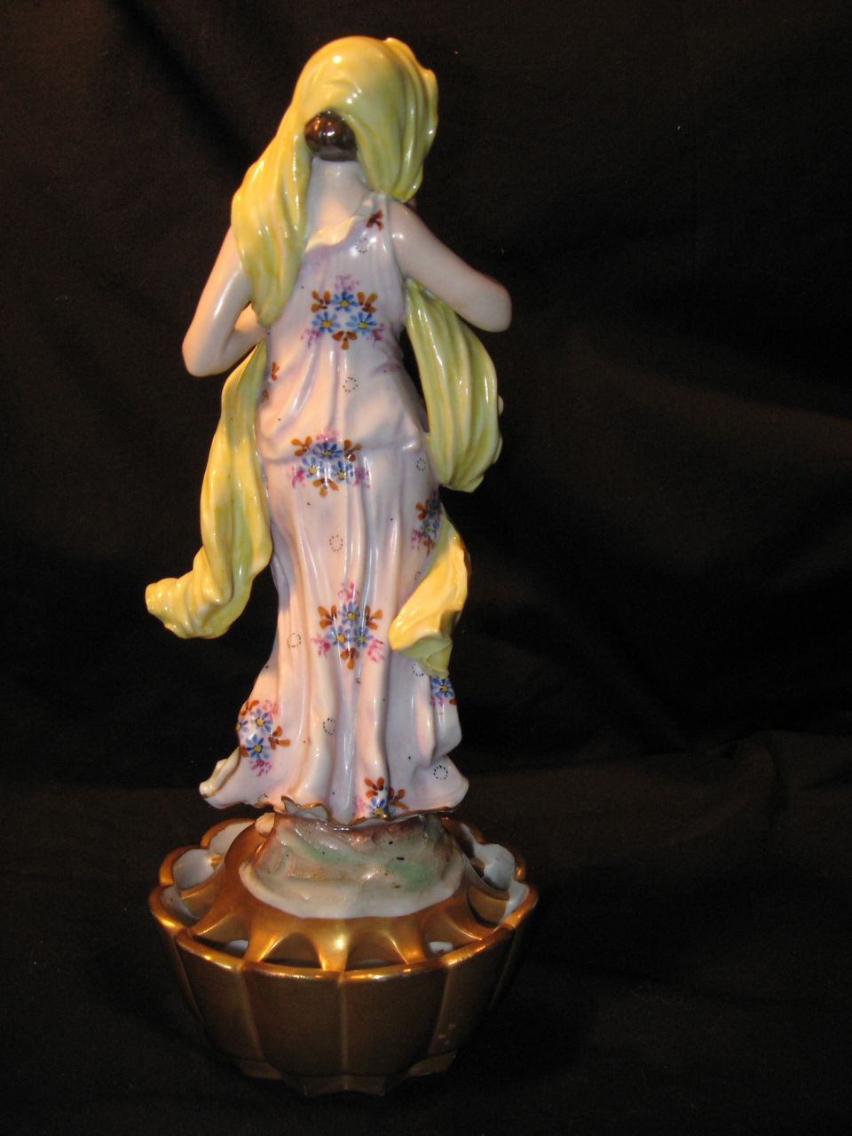Sitzendorf Flower Frog, Figural Maiden with Shawl, c 1900, Scarce Sitzendorf Flower Frog, Figural Maiden with Shawl, c 1900, Scarce