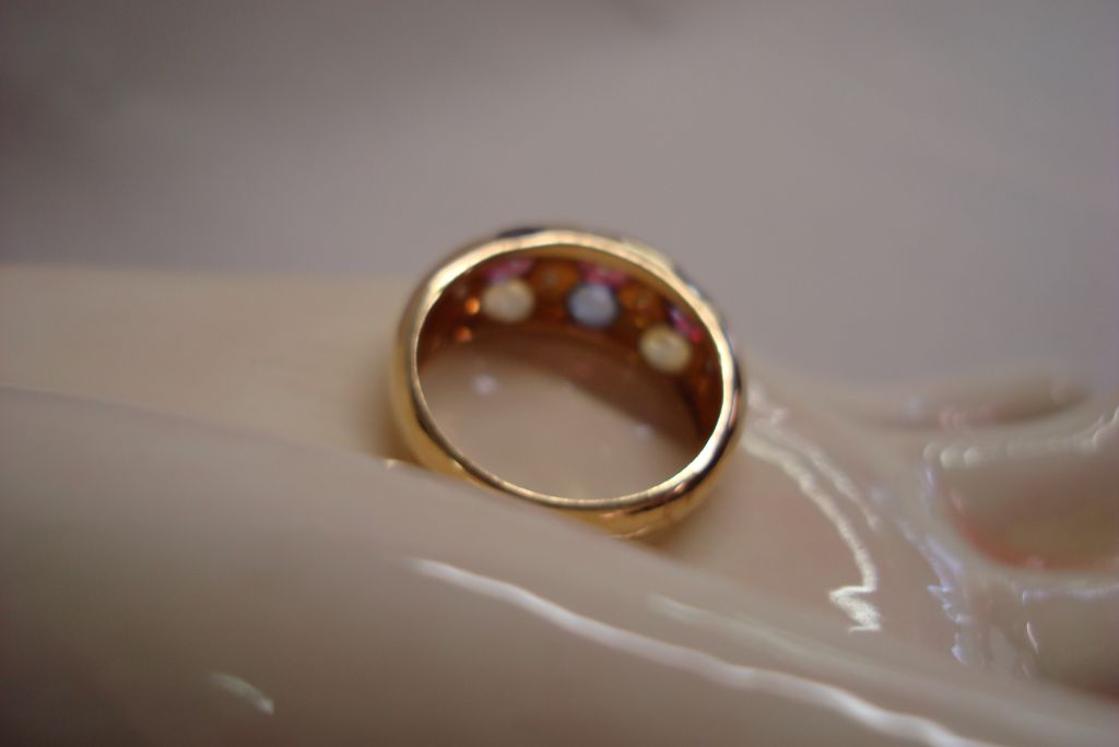 14k Diamonds and Sapphires Lady's Ring 14k Diamonds and Sapphires Lady's Ring