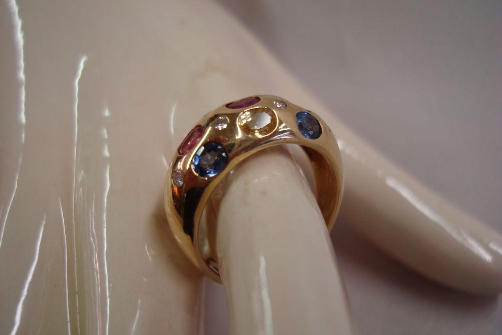 14k Diamonds and Sapphires Lady's Ring 14k Diamonds and Sapphires Lady's Ring