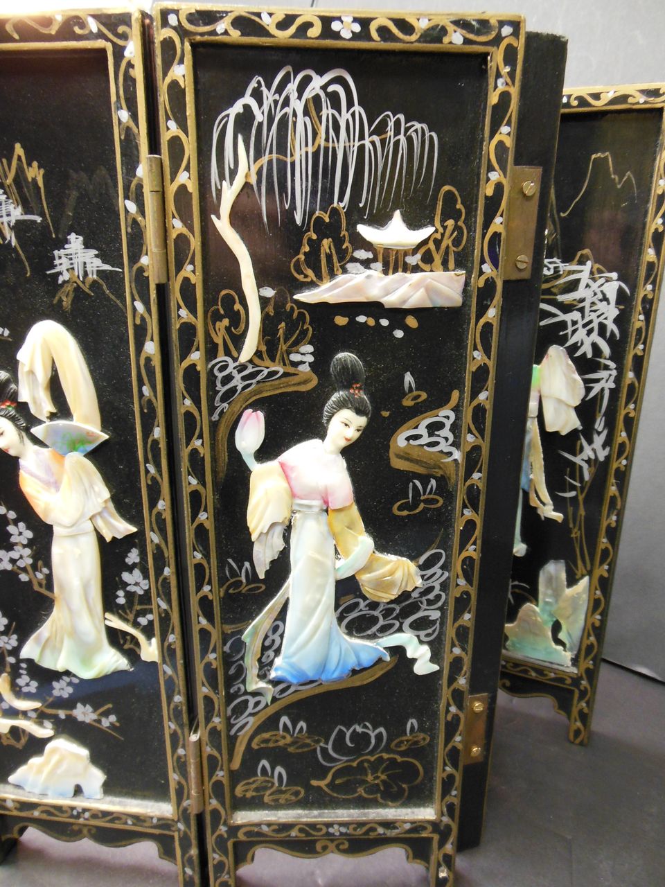 Minature Japanese Mother of Pearl 4-Panel Screen Minature Japanese Mother of Pearl 4-Panel Screen