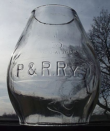 Early "P. & R. Ry." = Philadelphia & Reading Railway Lantern Globe with pronounced slug outline from Corning !!! Early "P. & R. Ry." = Philadelphia & Reading Railway Lantern Globe with pronounced slug outline from Corning !!!