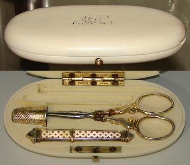 Antique Napoleon III Carved Sewing Etui, Original Vermeil Tools! Antique Napoleon III Carved Sewing Etui, Original Vermeil Tools!