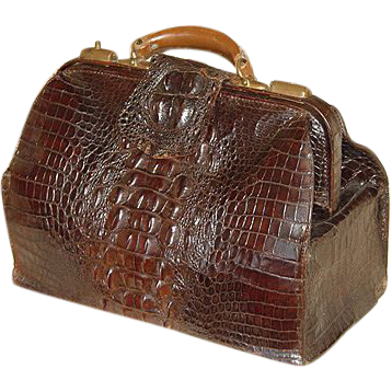 Antique Victorian 16.5" Alligator Satchel, LG Hornback Scales Antique Victorian 16.5" Alligator Satchel, LG Hornback Scales