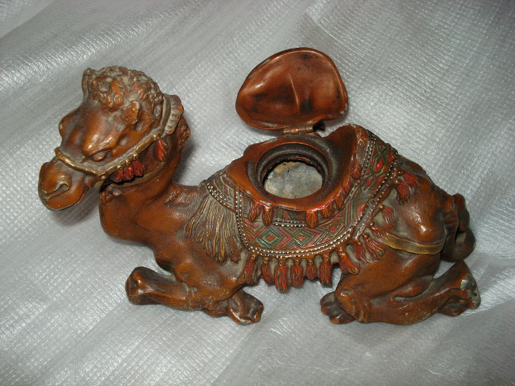Vintage Camel Cast Spelter Inkwell Vintage Camel Cast Spelter Inkwell