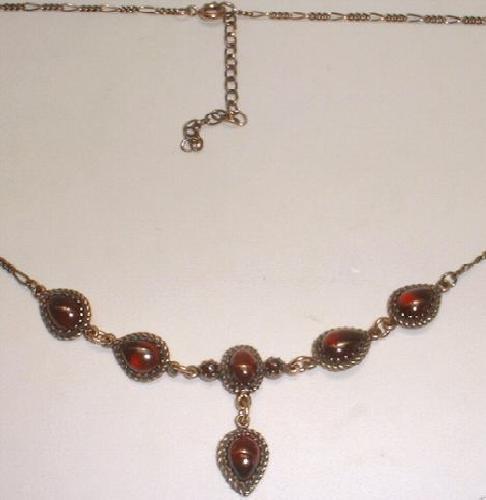 Victorian 17ctw Cabochon Bohemian Garnet Necklace c19th Victorian 17ctw Cabochon Bohemian Garnet Necklace c19th