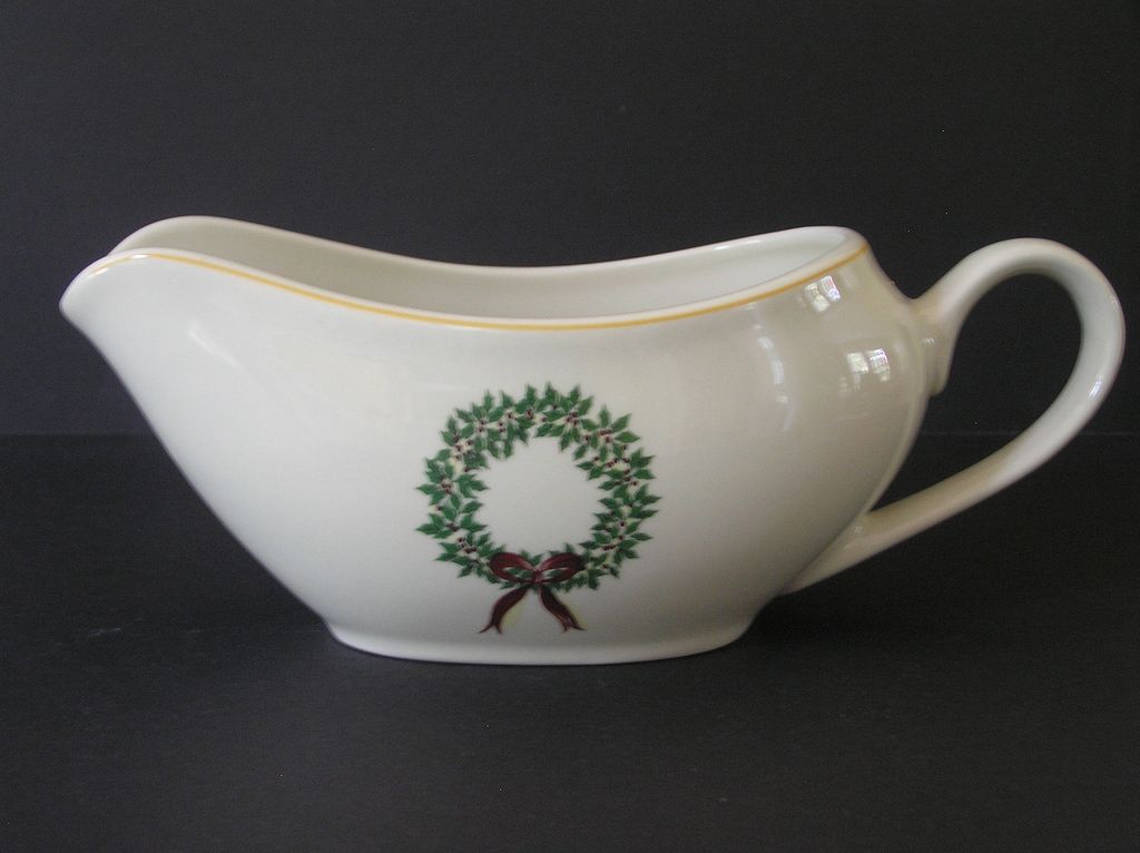 Lovely Holiday Gravy Boat - Merry Brite Lovely Holiday Gravy Boat - Merry Brite