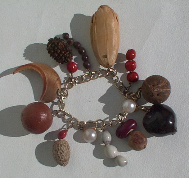 Hippie Style Hawaiian Seeds Bracelet c1960's Hippie Style Hawaiian Seeds Bracelet c1960's