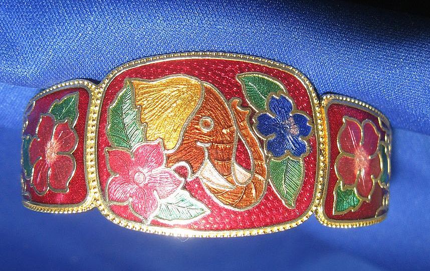 Delightful Vintage Cloisonne Bracelet Elephant and Butterflys Delightful Vintage Cloisonne Bracelet Elephant and Butterflys