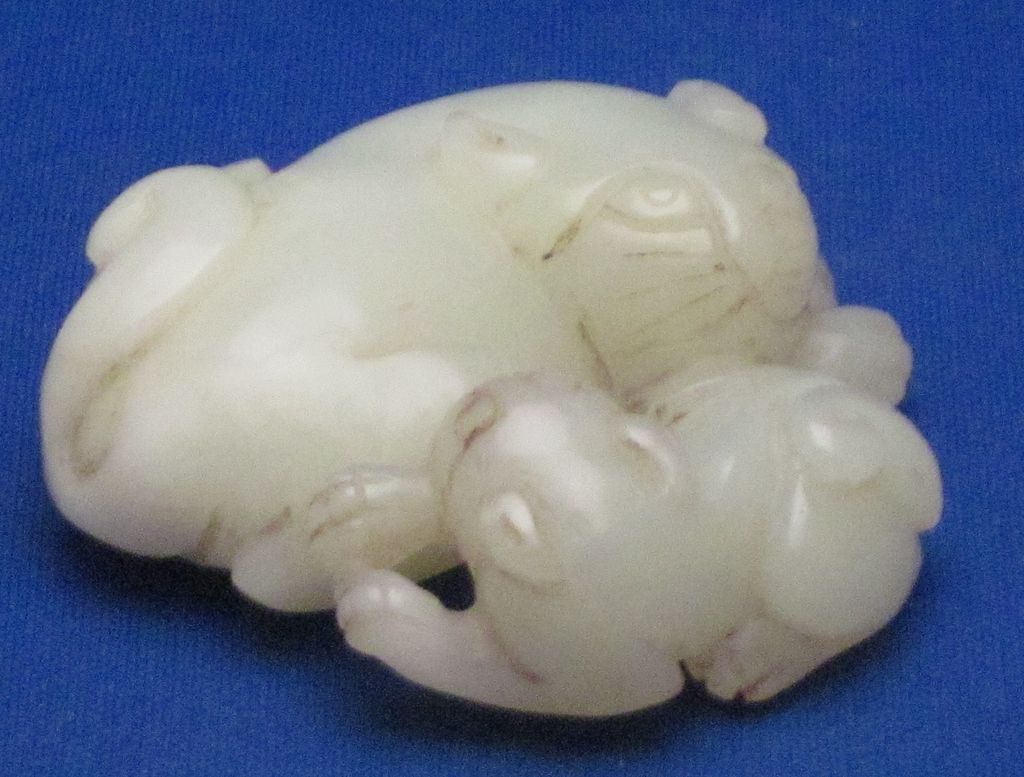 Antique WHITE JADE Chinese Pendant Amulet - Lemur & Cub Antique WHITE JADE Chinese Pendant Amulet - Lemur & Cub