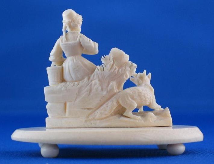 c1840 DIEPPE Ivory Carving of Woman with Fox - FINE DETAIL c1840 DIEPPE Ivory Carving of Woman with Fox - FINE DETAIL