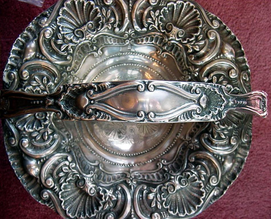 Victorian Silver Sea Shell Design, Brides Basket/Cake Basket, Exquisite! Victorian Silver Sea Shell Design, Brides Basket/Cake Basket, Exquisite!