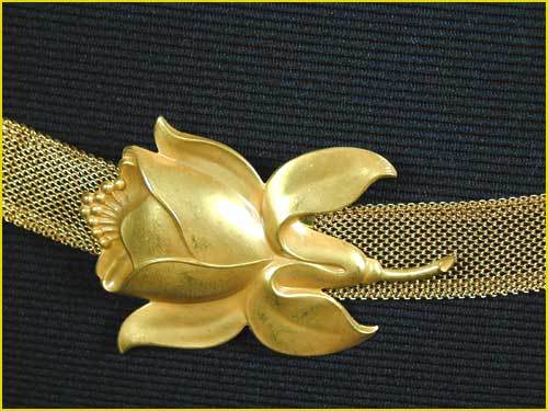 Vintage Mesh Ladies Belt Floral Clasp Gold Tone Vintage Mesh Ladies Belt Floral Clasp Gold Tone