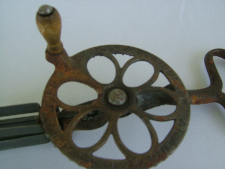 Holt's Egg Beater Holt's Egg Beater