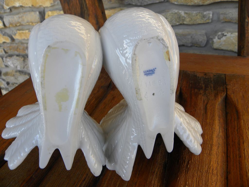 Llardo Doves Figurine Llardo Doves Figurine