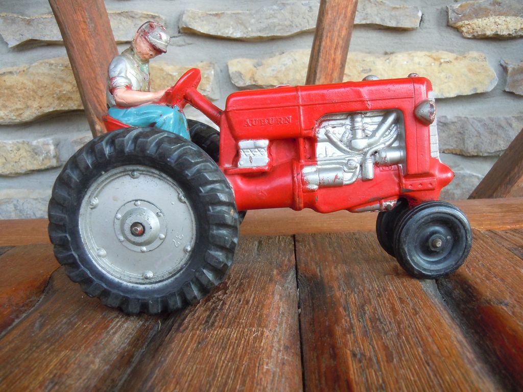 Aburn Rubber Tractor Aburn Rubber Tractor