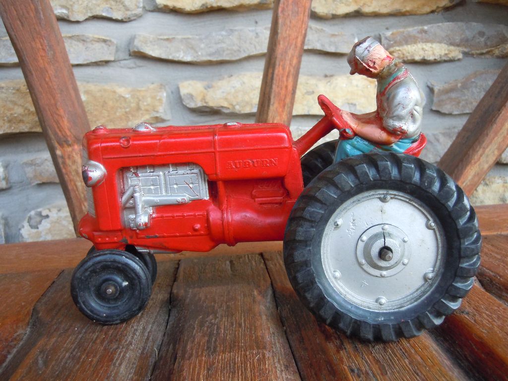Aburn Rubber Tractor Aburn Rubber Tractor