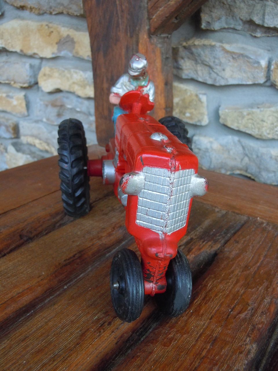 Aburn Rubber Tractor Aburn Rubber Tractor