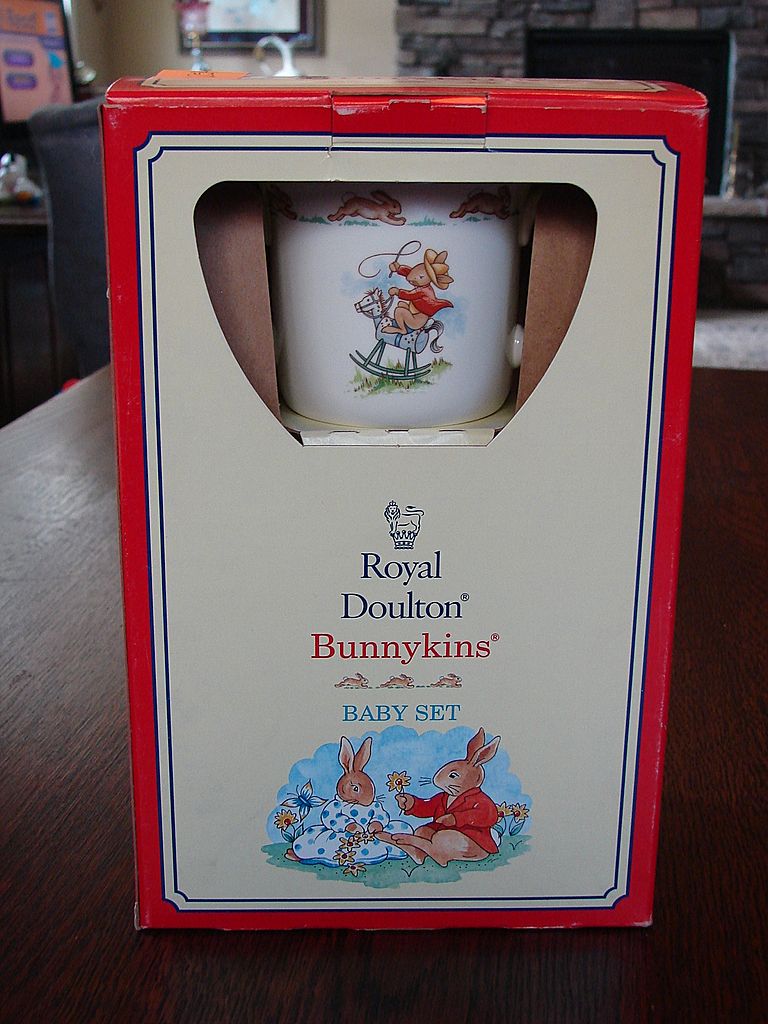 Vintage Royal Doulton Bunnykins Baby Set MIB Cup Bowl Vintage Royal Doulton Bunnykins Baby Set MIB Cup Bowl