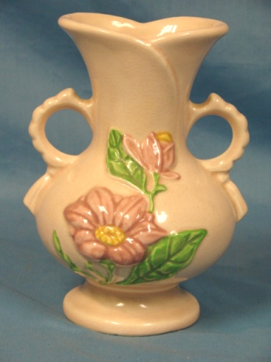 Hull Art Pottery USA Vase Magnolia Glossy H-7 6 ½ 1947-1948 Hull Art Pottery USA Vase Magnolia Glossy H-7 6 ½ 1947-1948