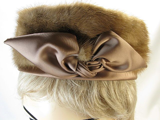 Vintage Mink Pillbox Hat with Satin Bow Vintage Mink Pillbox Hat with Satin Bow