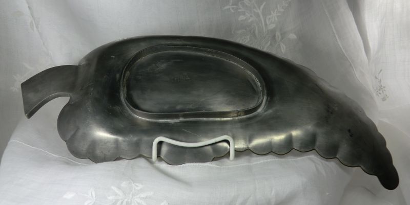 Chinese Swatow Pewter 3 Piece Serving Set Leaves with Jade Chinese Swatow Pewter 3 Piece Serving Set Leaves with Jade