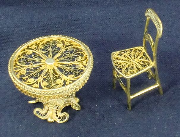 Sterling Silver Filigree Miniature Table and Chair with Gold Wash Sterling Silver Filigree Miniature Table and Chair with Gold Wash