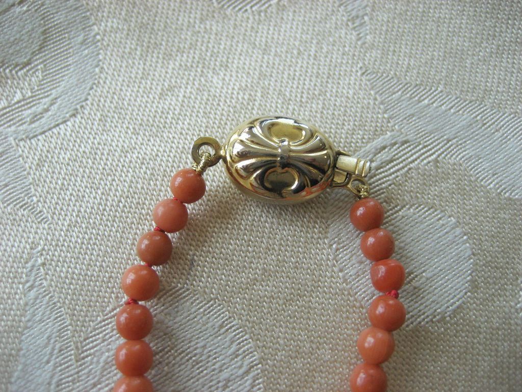 Antique Salmon Coloured Italian Coral Necklace With Metal Clasp Antique Salmon Coloured Italian Coral Necklace With Metal Clasp