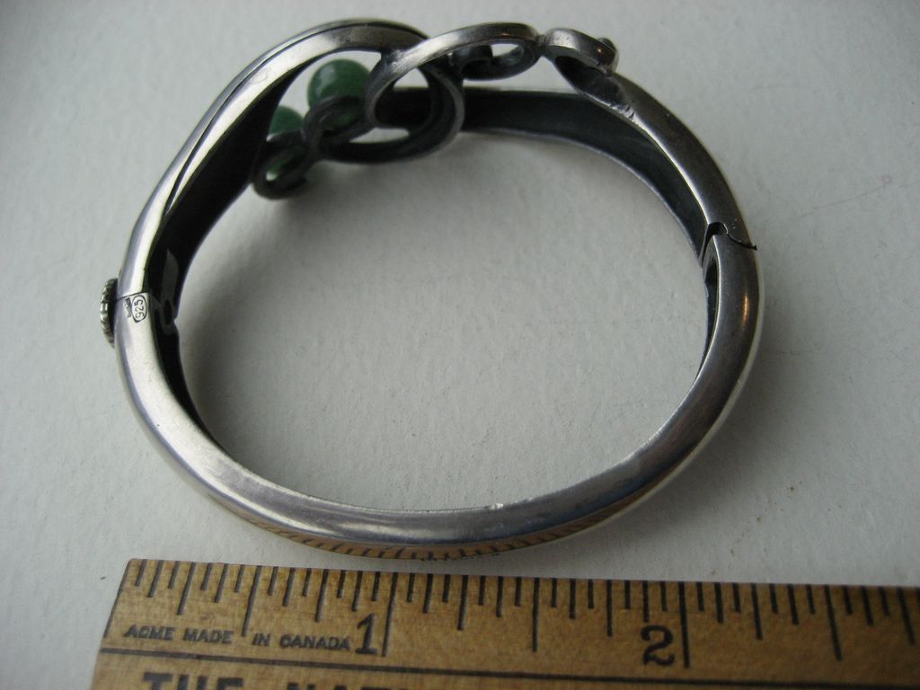 Vintage Sterling Ottaviani Modernist Italian Bracelet Set With Two Aventurine Spheres Vintage Sterling Ottaviani Modernist Italian Bracelet Set With Two Aventurine Spheres
