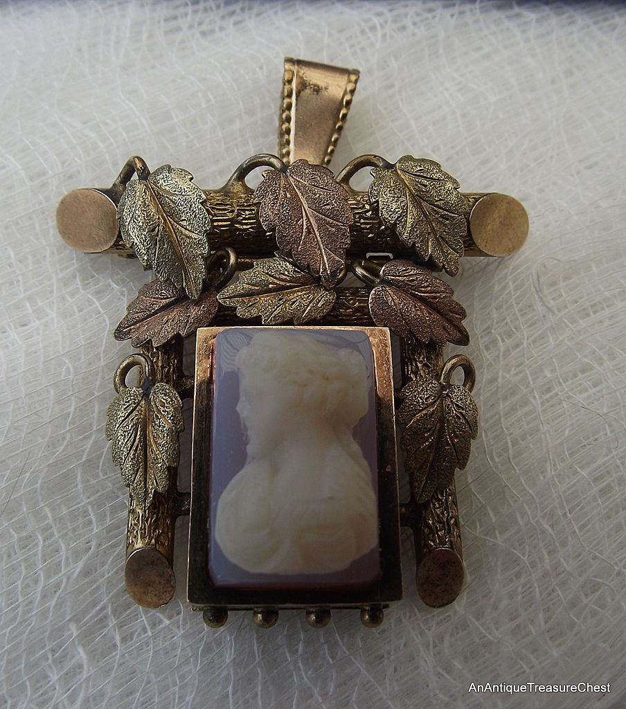 Awesome Victorian Hardstone Cameo Brooch - Pendant, Photo Holder Awesome Victorian Hardstone Cameo Brooch - Pendant, Photo Holder