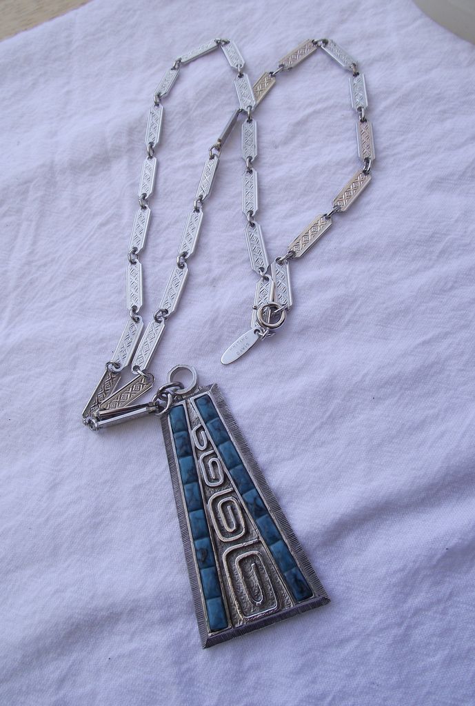 Whiting - Davis Native American Style Long Pendant Necklace, 1960s! Whiting - Davis Native American Style Long Pendant Necklace, 1960s!