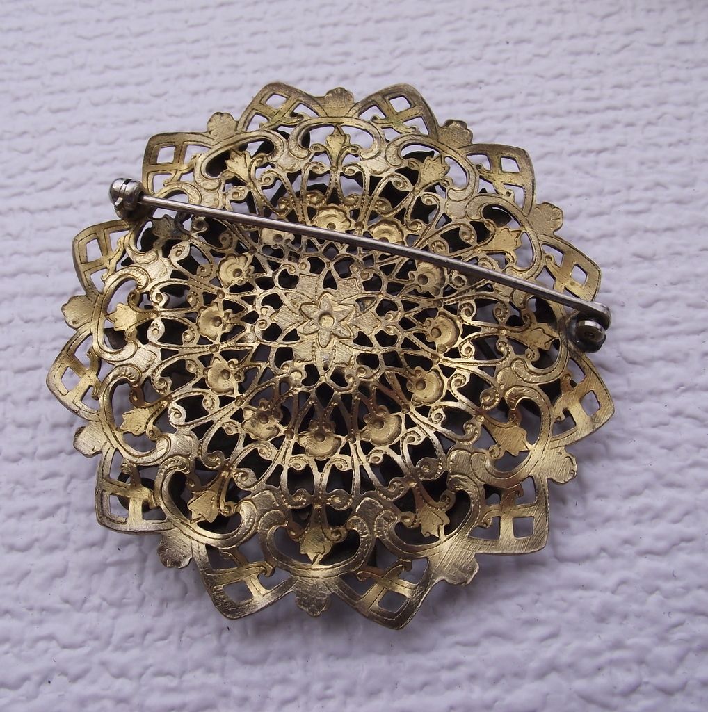 Extraordinary Art Deco Repousse' Floral Three Dimensional Brooch! Extraordinary Art Deco Repousse' Floral Three Dimensional Brooch!