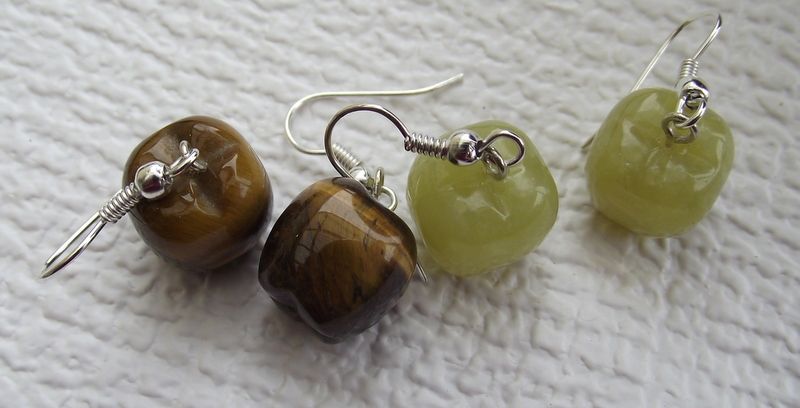 Delightful Tiger Eye Gemstone Earrings, Apples! Delightful Tiger Eye Gemstone Earrings, Apples!