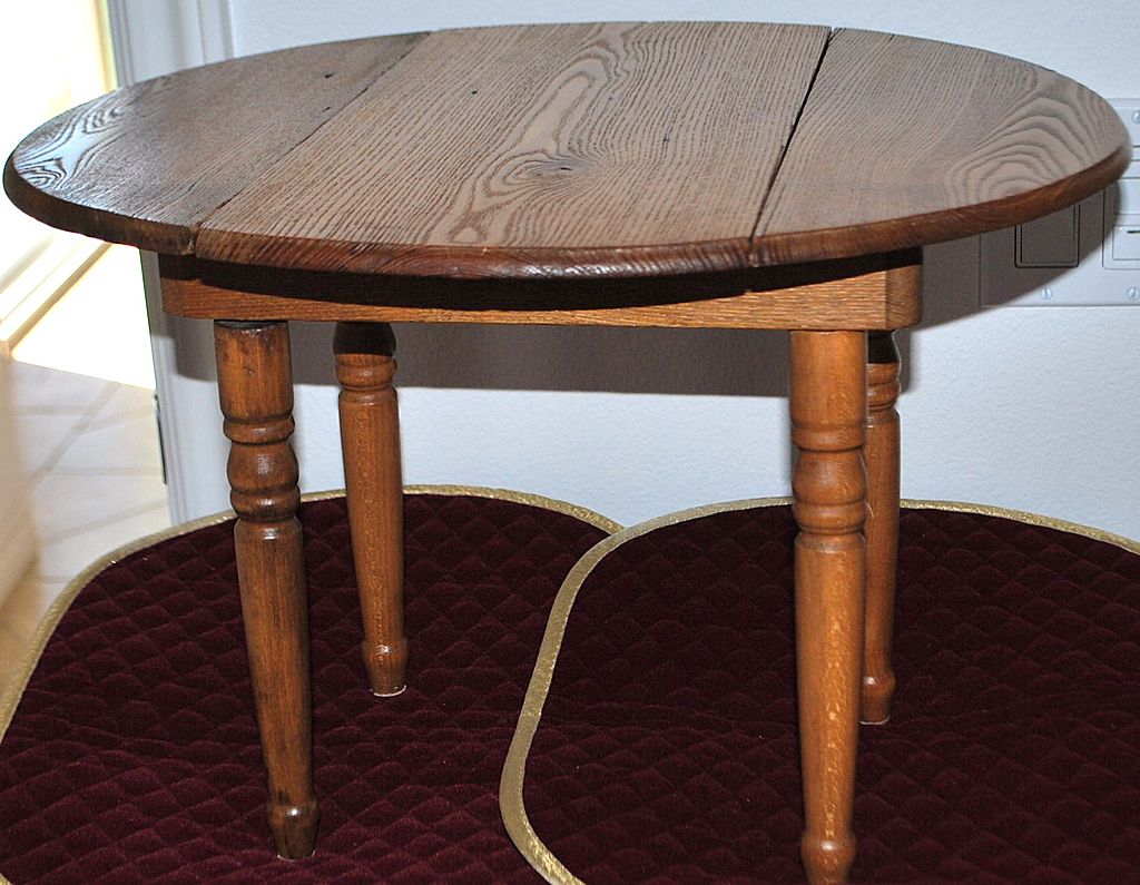 Miniature Child's Pembroke Table c. 1910 Miniature Child's Pembroke Table c. 1910