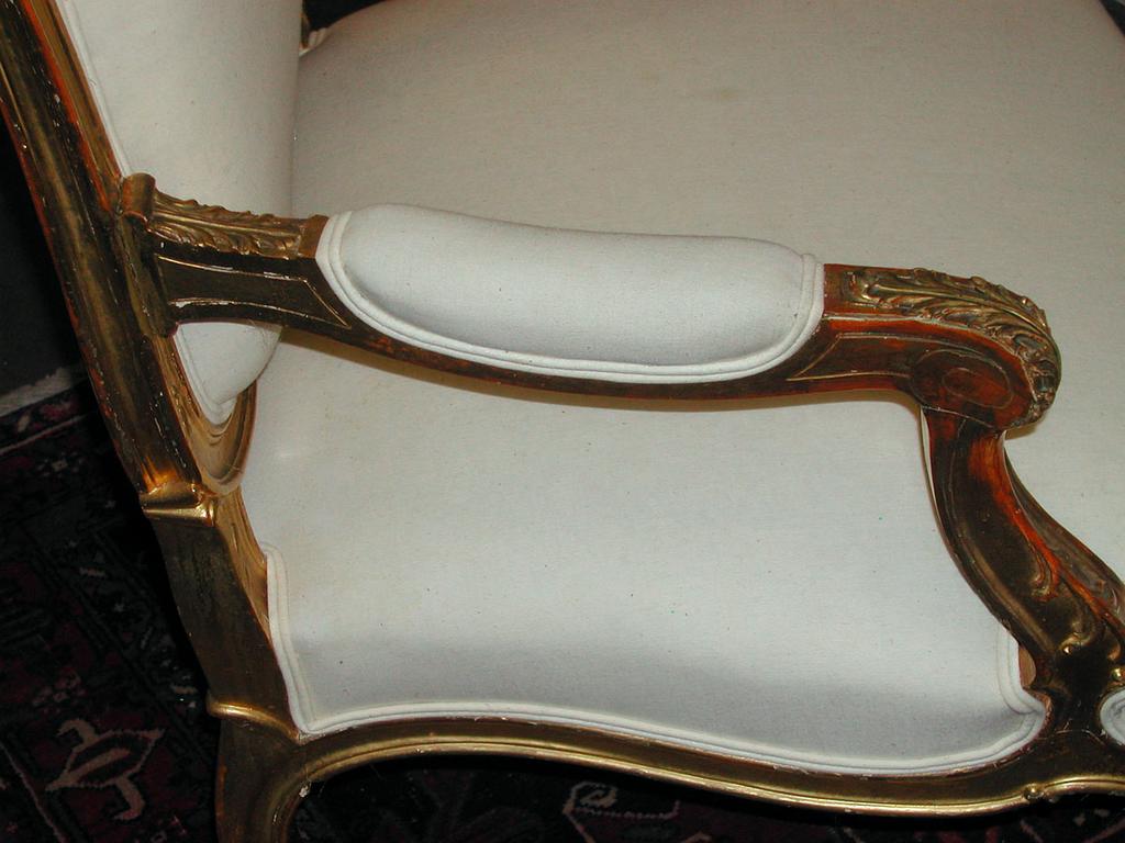Pair of French Giltwood Armchairs Pair of French Giltwood Armchairs