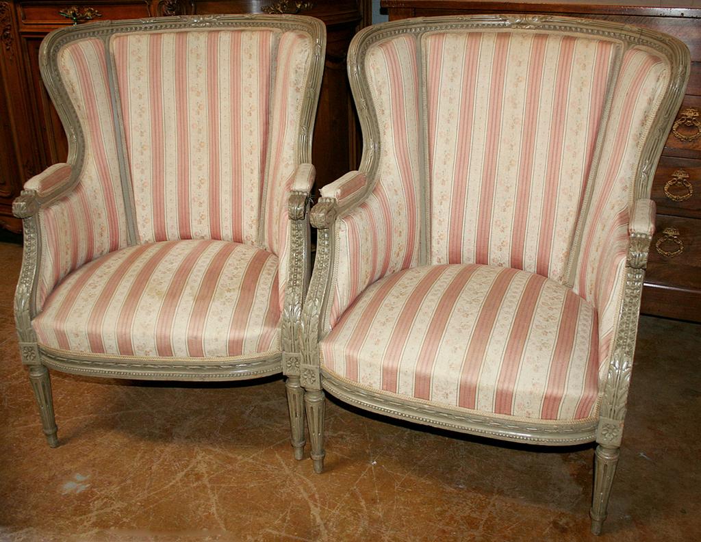 Regal Pair of Louis XVI Style Bergeres Regal Pair of Louis XVI Style Bergeres