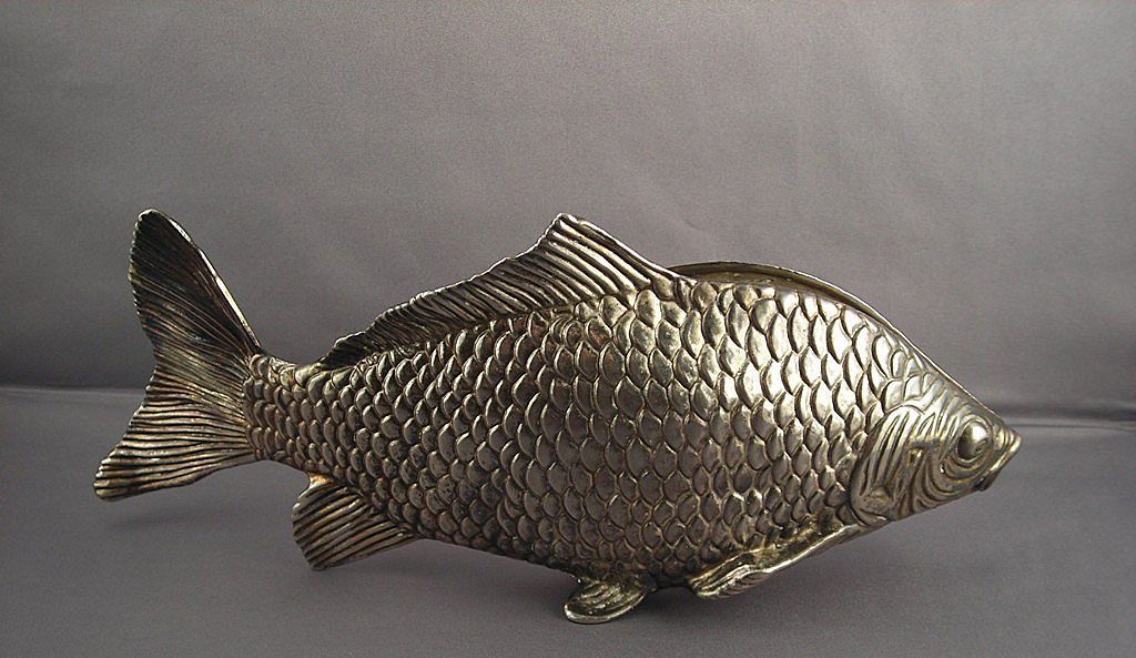 Large Silver Plated Fish Napkin / Serviette Holder Large Silver Plated Fish Napkin / Serviette Holder