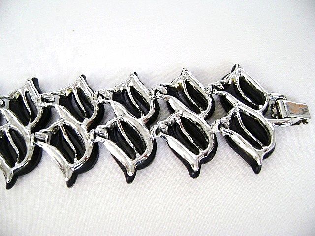 Moderne Demi Wide Grey Thermoset Swirl Bracelet & Clips Moderne Demi Wide Grey Thermoset Swirl Bracelet & Clips
