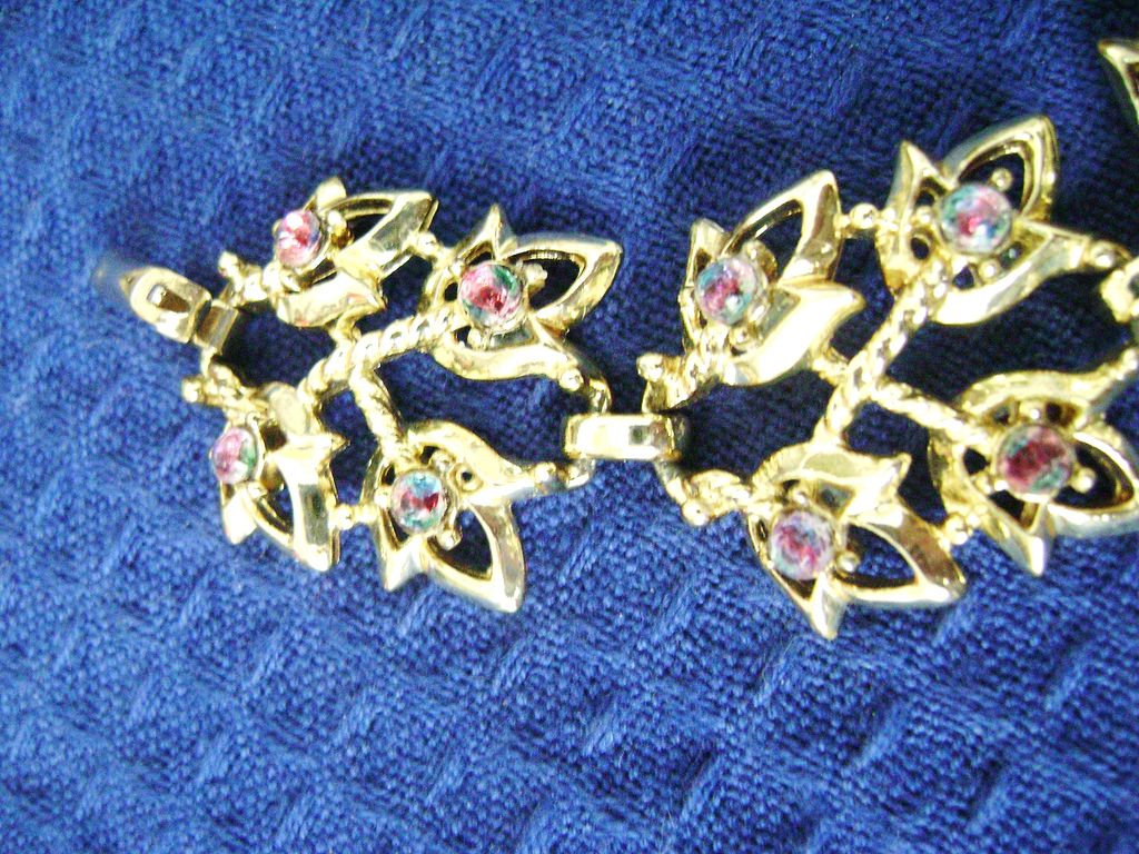 Vintage CORO Multi-Color Rhinestone Wide Leaf Bracelet Vintage CORO Multi-Color Rhinestone Wide Leaf Bracelet