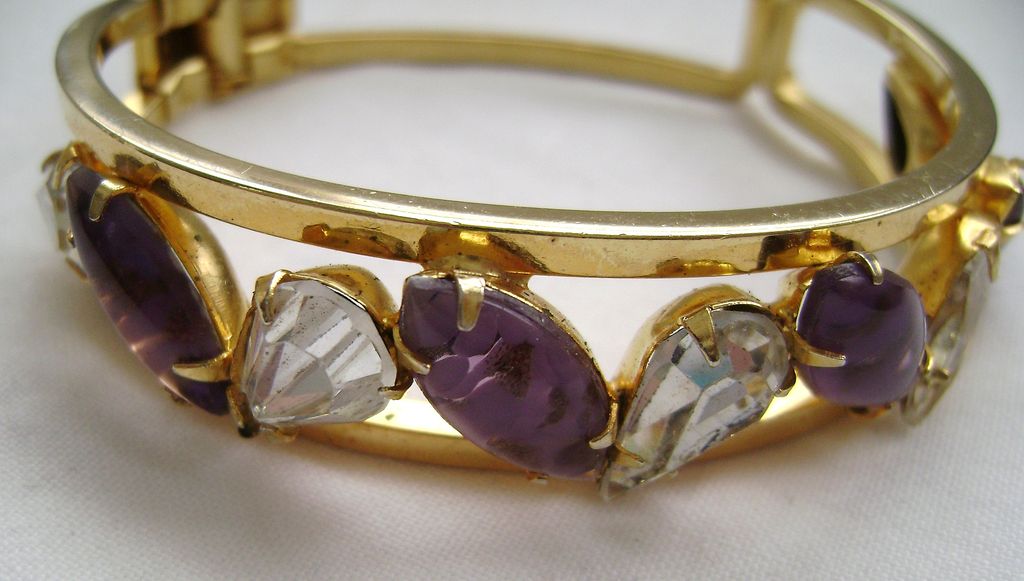 VINTAGE Clear & Purple Glitter Rhinestone Clamper Cuff VINTAGE Clear & Purple Glitter Rhinestone Clamper Cuff