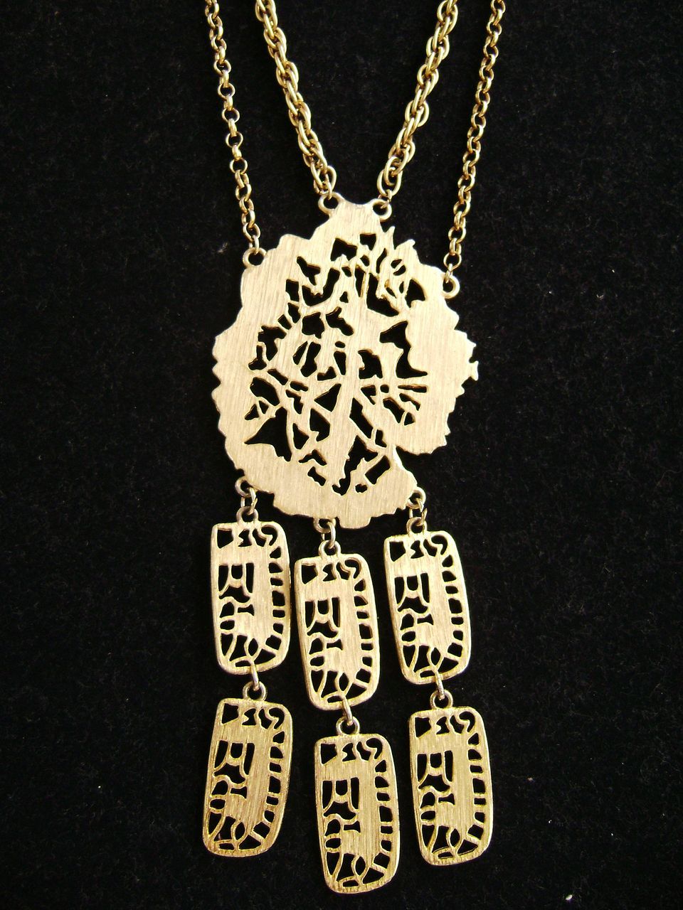 RETRO Gold Tone Multi-chain Open Work Pendant w/Tassels RETRO Gold Tone Multi-chain Open Work Pendant w/Tassels