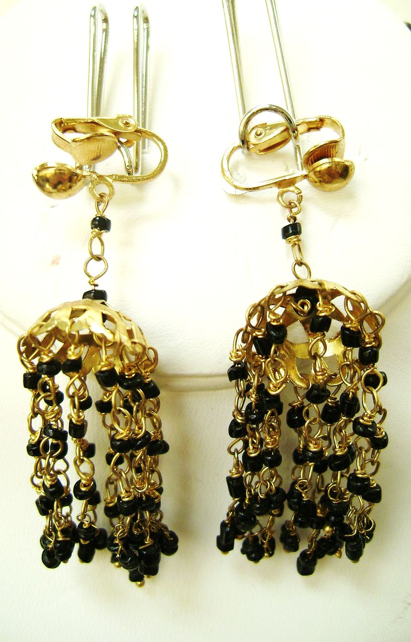 VINTAGE Black Enamel & Gold Tone Bead Lariat w/Tassels & Black Beaded Umbrella Clips VINTAGE Black Enamel & Gold Tone Bead Lariat w/Tassels & Black Beaded Umbrella Clips