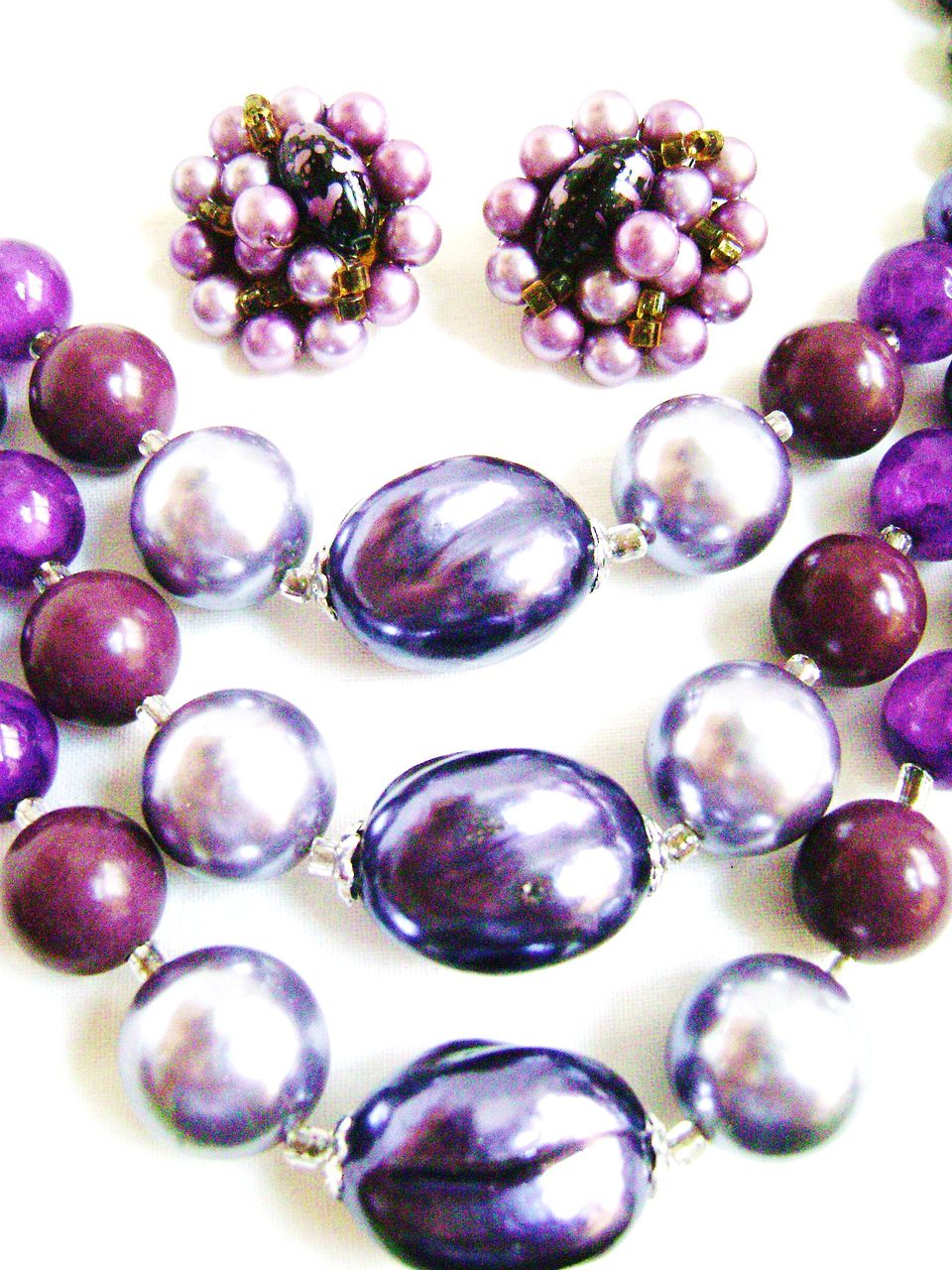 Deep Purples Glass Multistrand from Japan w/Cluster Clips Deep Purples Glass Multistrand from Japan w/Cluster Clips