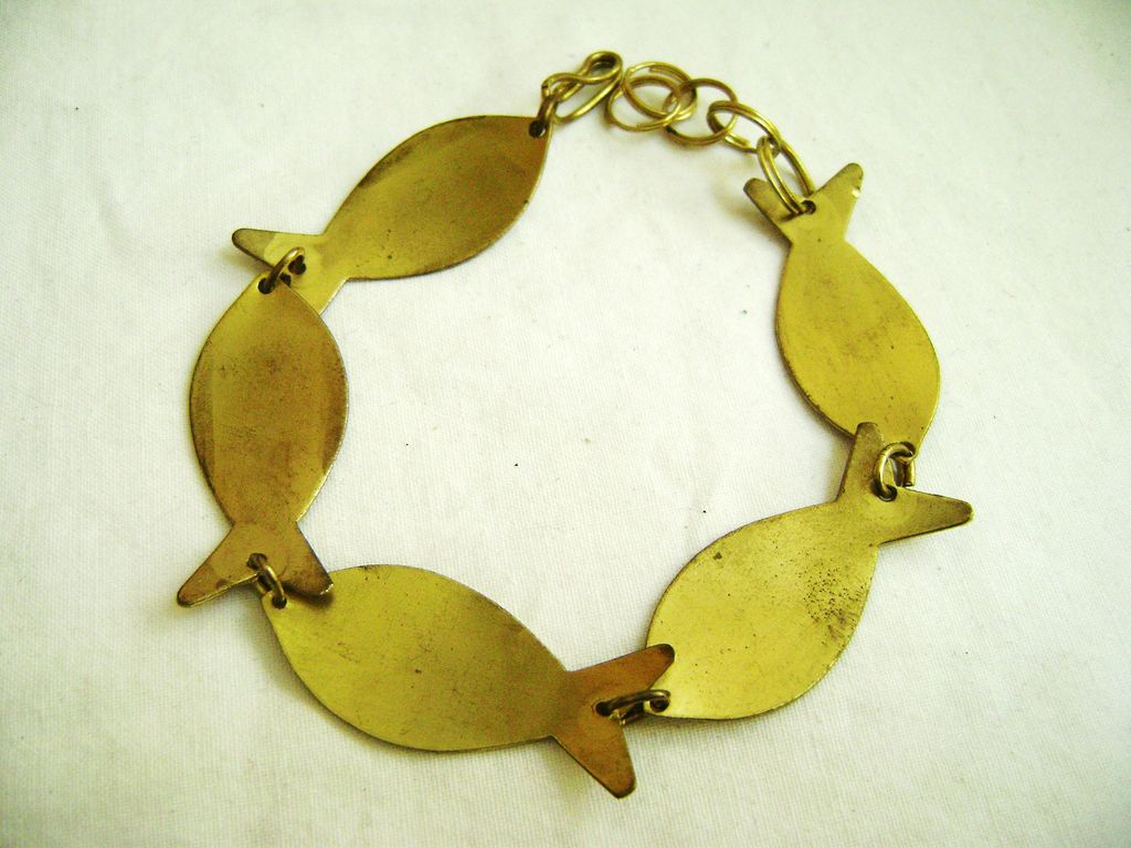 MODERNIST Handmade Vintage Brass Fish Link Bracelet MODERNIST Handmade Vintage Brass Fish Link Bracelet