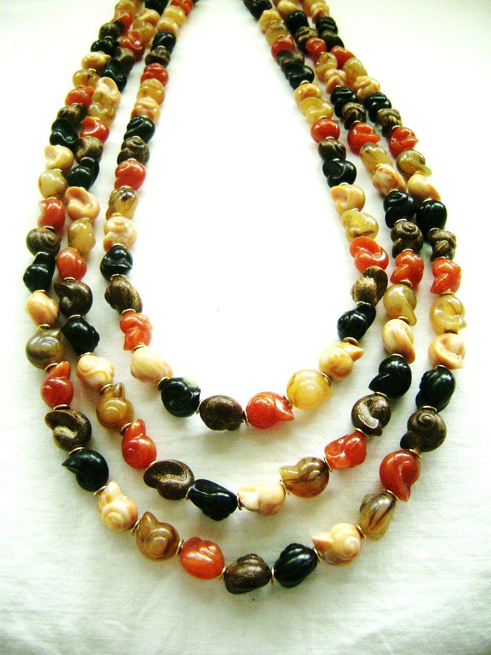 Luxuriant 50s MultiStrand in Fall Shades Sea Shell Shaped Beads Luxuriant 50s MultiStrand in Fall Shades Sea Shell Shaped Beads