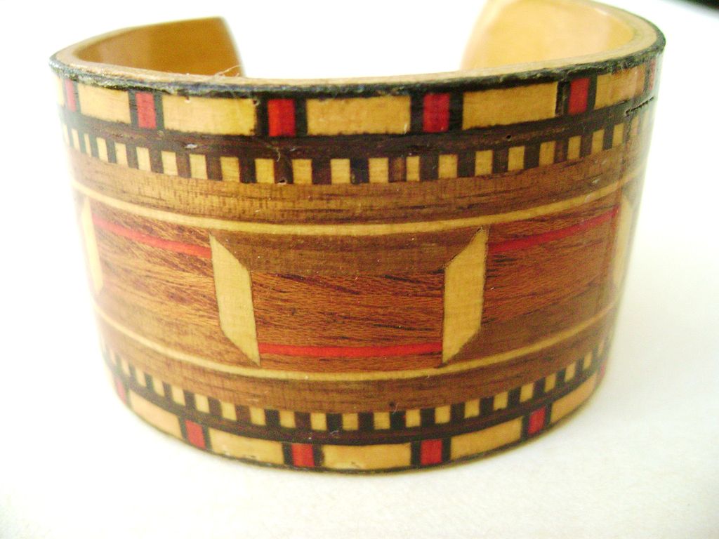 Vintage Painted Wood Cuff for Smaller Wrist Vintage Painted Wood Cuff for Smaller Wrist