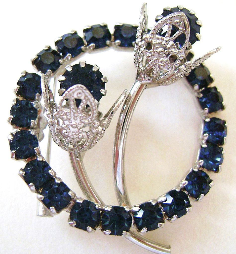 Sapphire Blue Rhinestone Vintage Circle pin w/Flowers Sapphire Blue Rhinestone Vintage Circle pin w/Flowers