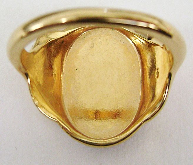 Size 7 Cloisonne Signet Style Gold Tone Ring Size 7 Cloisonne Signet Style Gold Tone Ring
