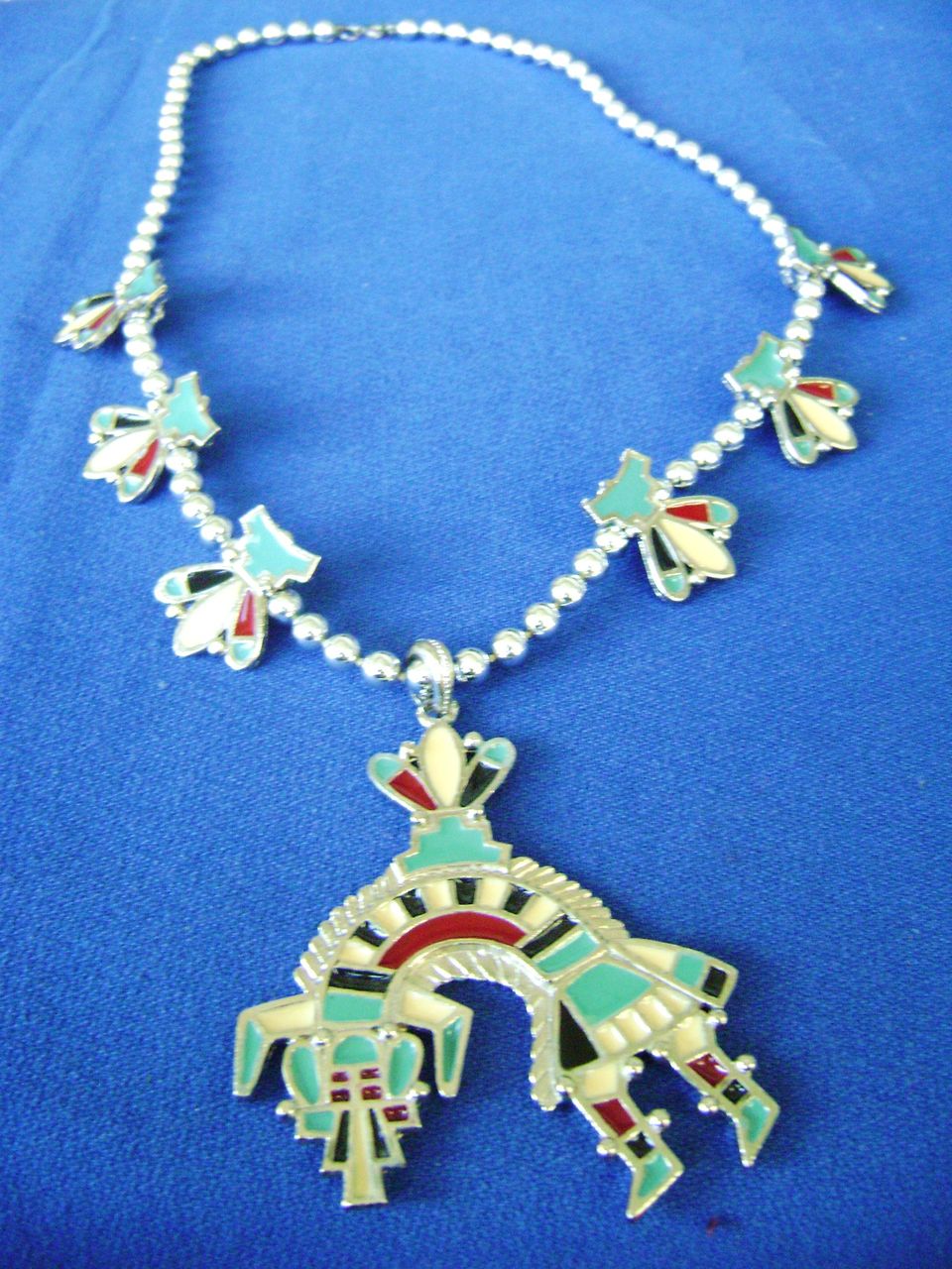 Silver Tone & Enamel Aztec Style Necklace w/Pendant Silver Tone & Enamel Aztec Style Necklace w/Pendant