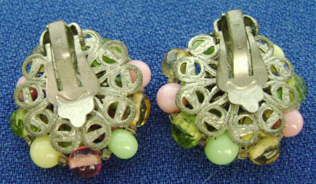 JAPAN Multi-Color Glass Bead Cluster Clip Earrings JAPAN Multi-Color Glass Bead Cluster Clip Earrings